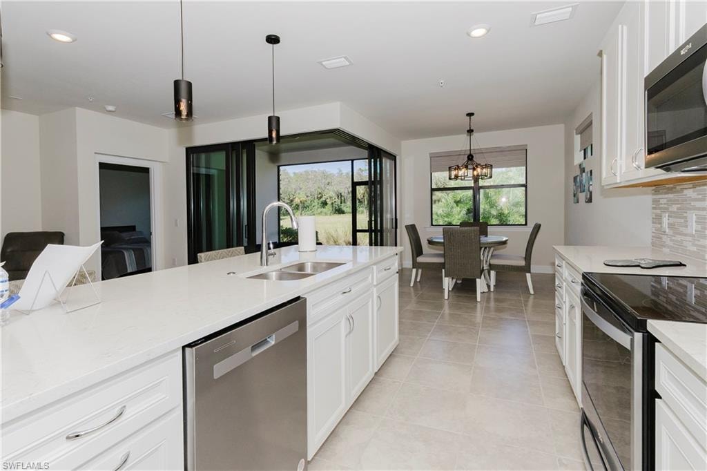 5697 Mayflower WAY 1202