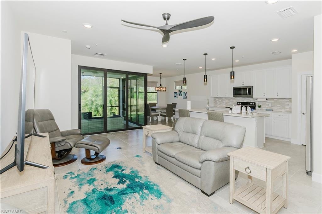 5697 Mayflower WAY 1202 photo 8