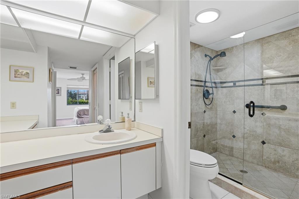 7300 Coventry CT 606 photo 18