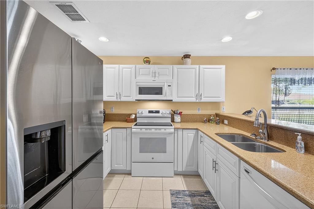 12835 Oakpointe CIR photo 6