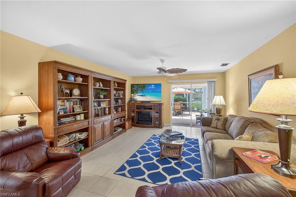 12835 Oakpointe CIR photo 9