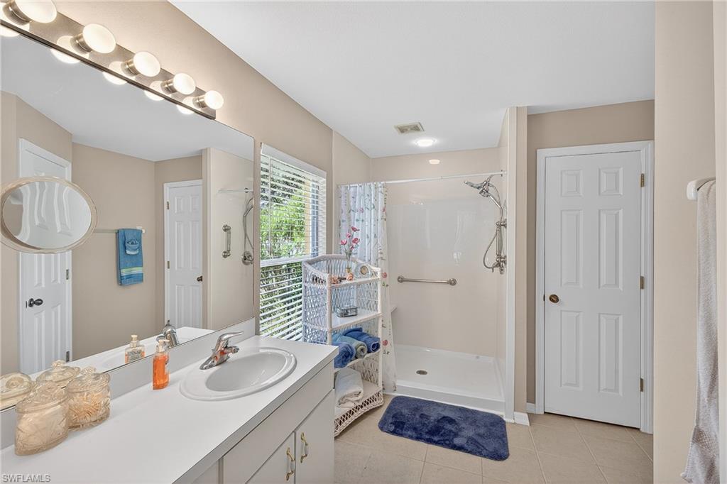 12835 Oakpointe CIR photo 18