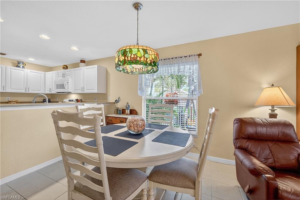 12835 Oakpointe CIR photo 8