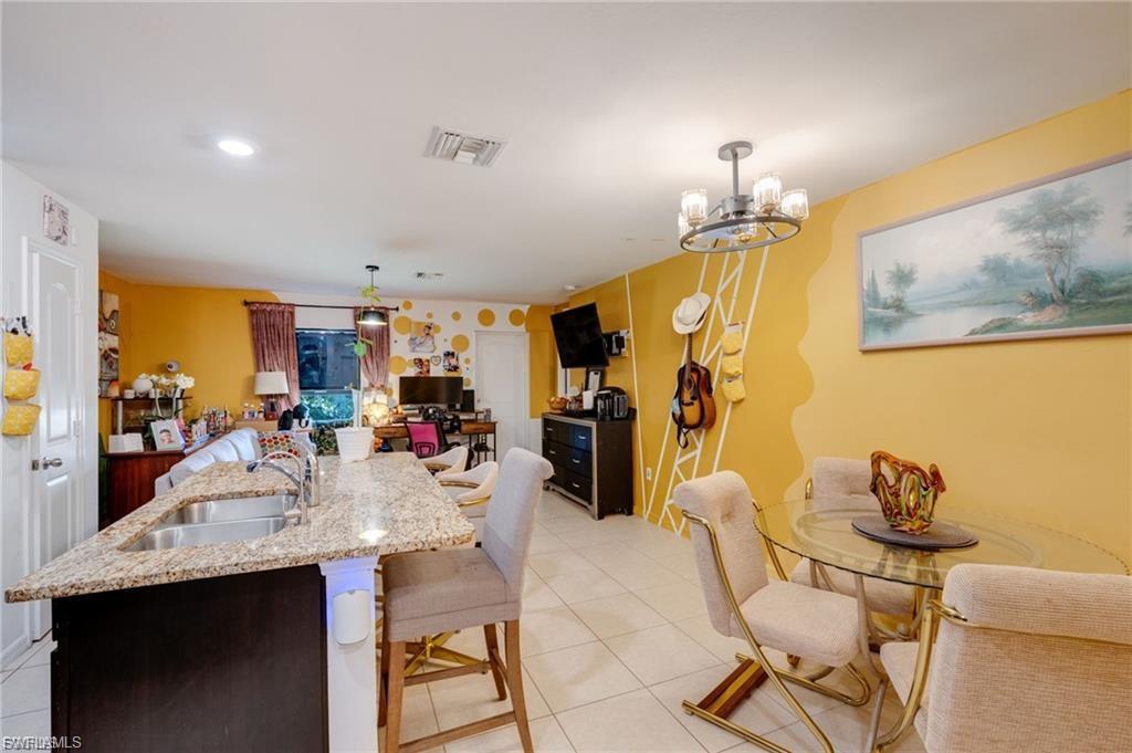 824 Umber DR photo 6