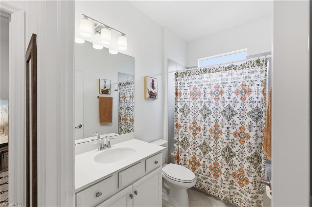2584 Vine AVE photo 22