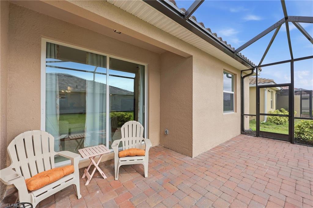 2584 Vine AVE photo 28