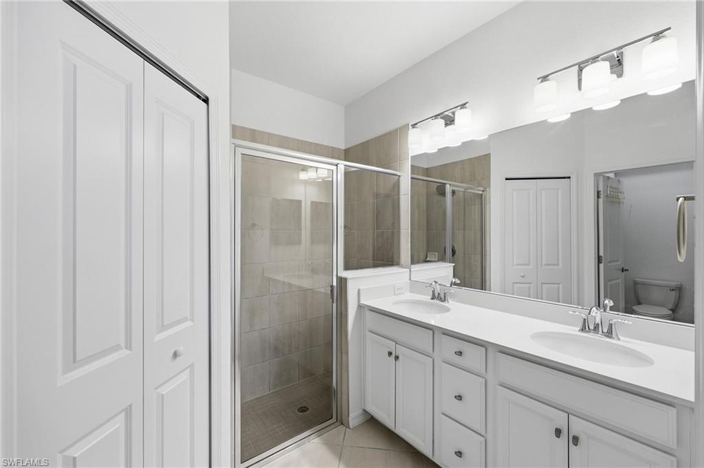 2584 Vine AVE photo 20