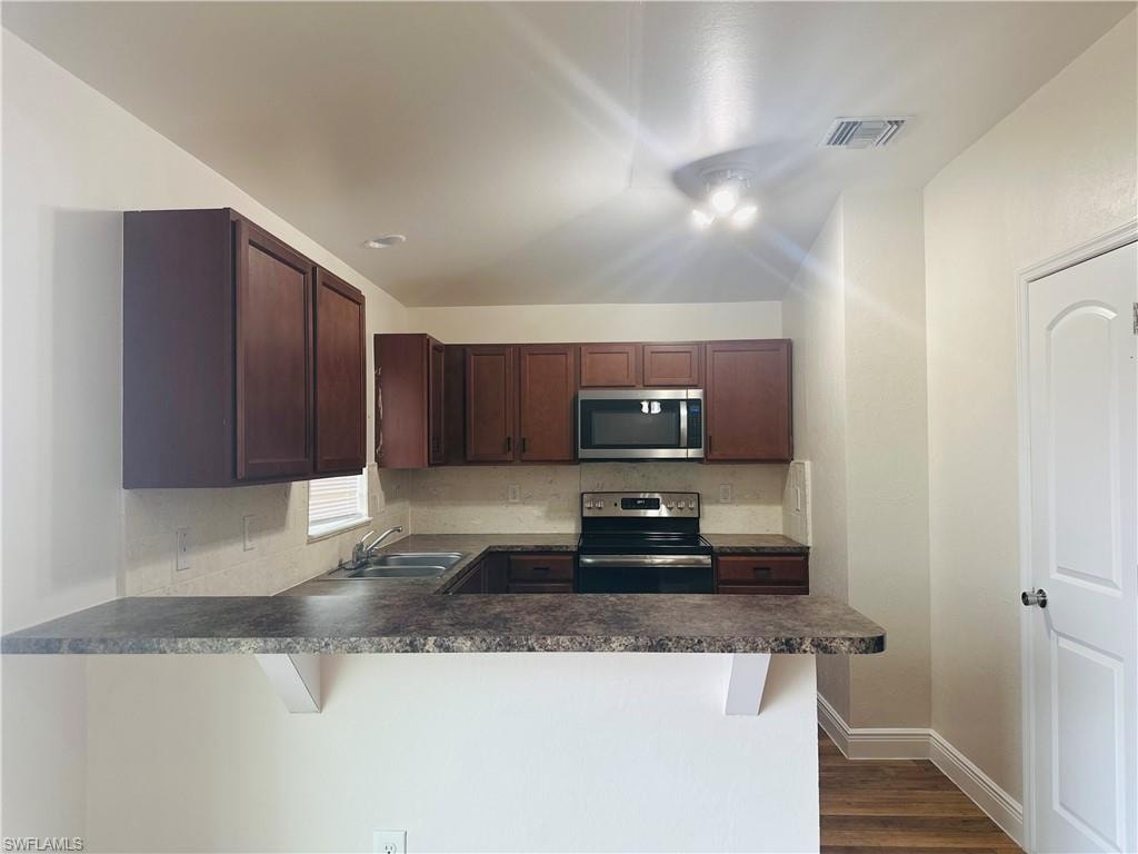 2017 NW 1st AVE photo 6