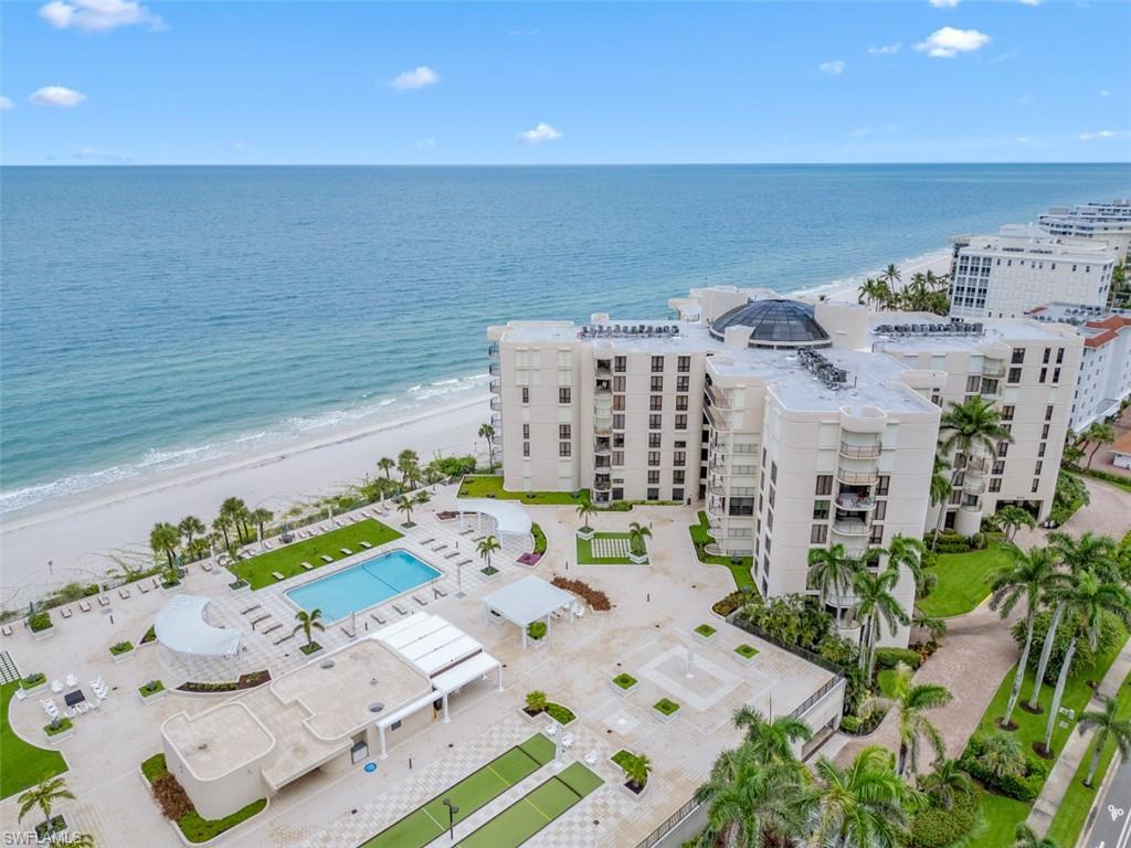 Bird's eye view of expansive beach