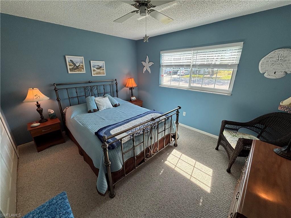 1515 Edgewater CIR photo 24