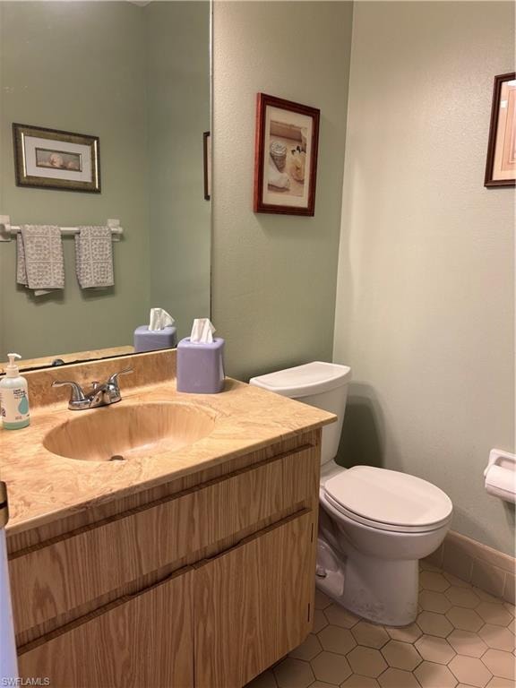 1515 Edgewater CIR photo 29