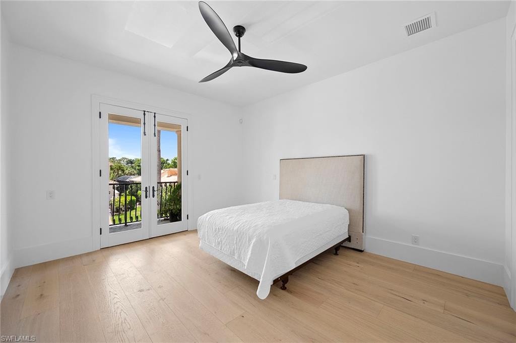 Bedroom 4 - 2nd floor with balcony