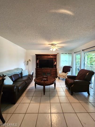 2000 Alamanda DR 206