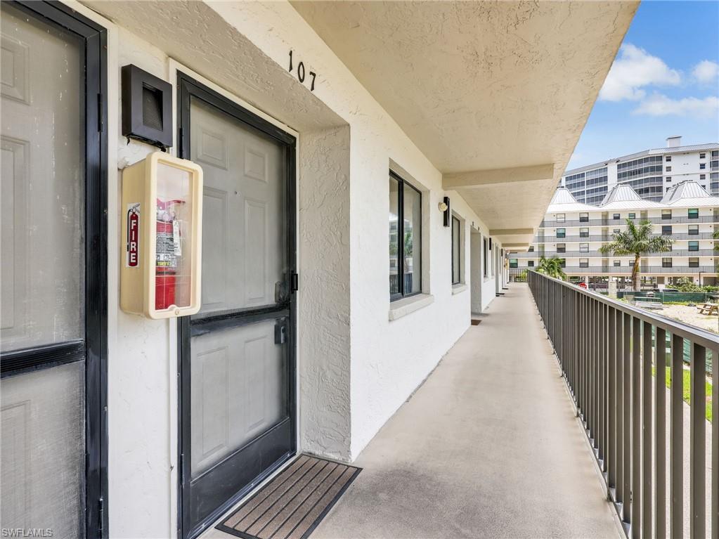 260 Southbay DR 107 photo 7