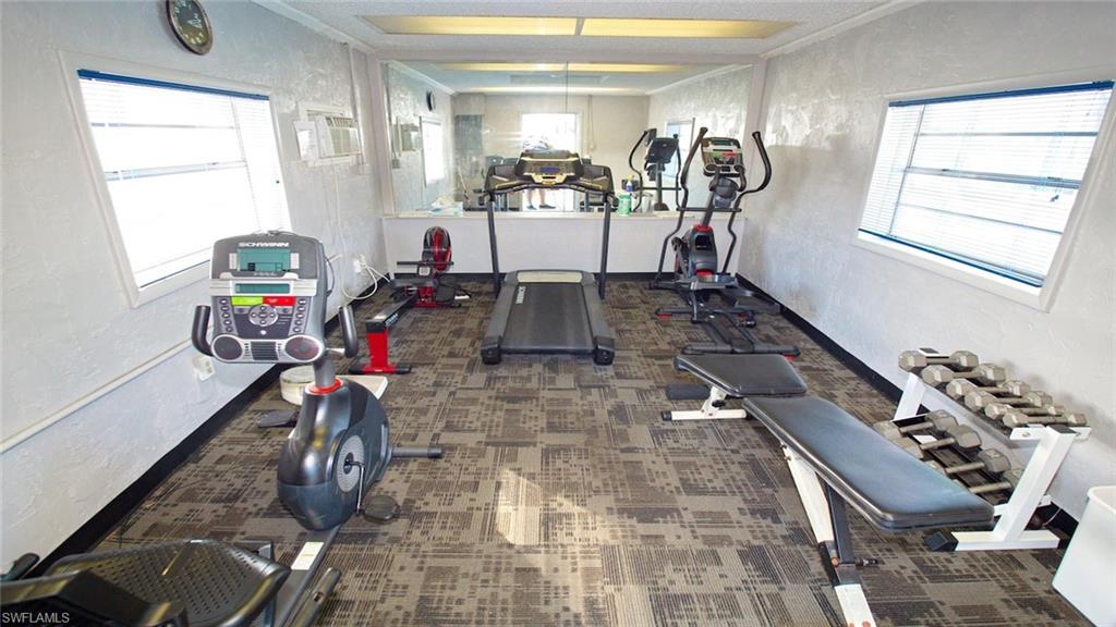 6777 Winkler RD 177 photo 22