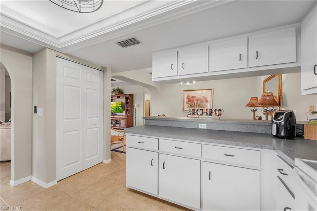 5510 SW 4th PL 305 photo 16