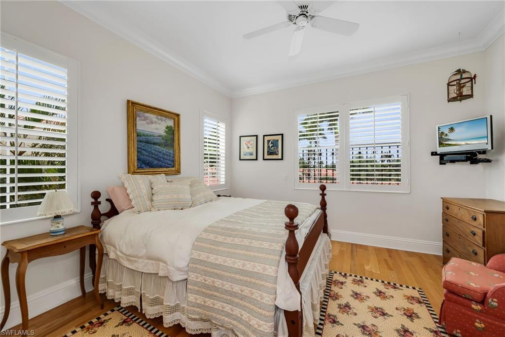 8572 Bellagio DR photo 14