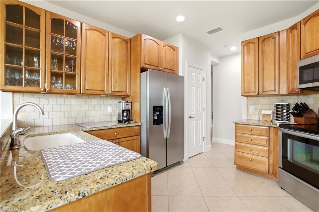 9204 Quartz LN 3-101 photo 14