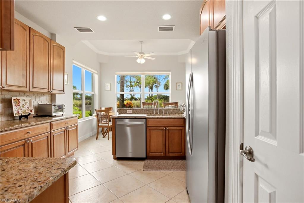 9204 Quartz LN 3-101 photo 11