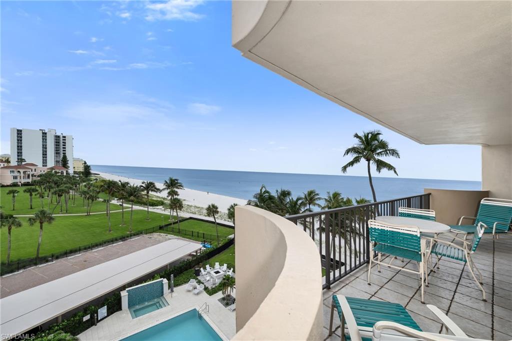 The perfect place to enjoy morning coffee, evening cocktails and spectacular sunsets