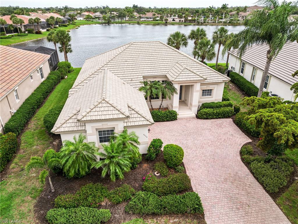 Lakefront on New Castle Drive - Very desirable