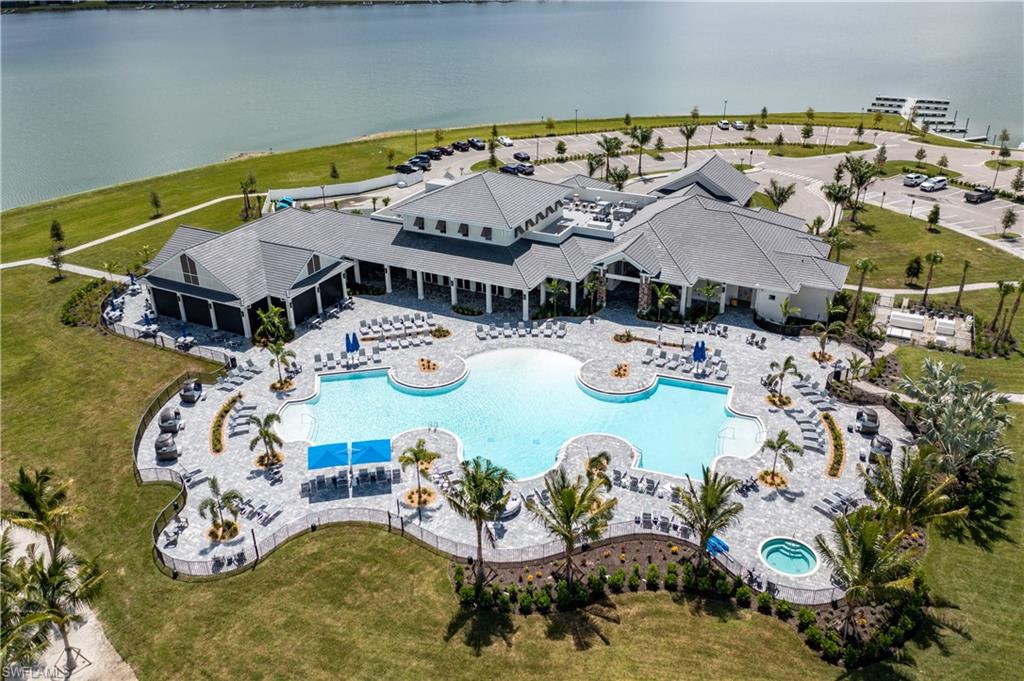 Community Pool with Food Service