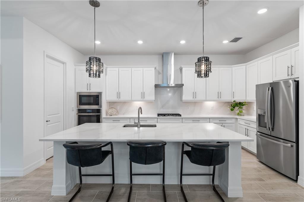Eat in kitchen area