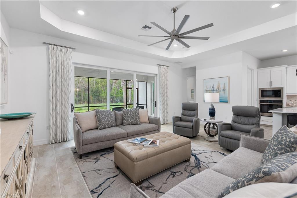 14083 Blue Bay CIR
