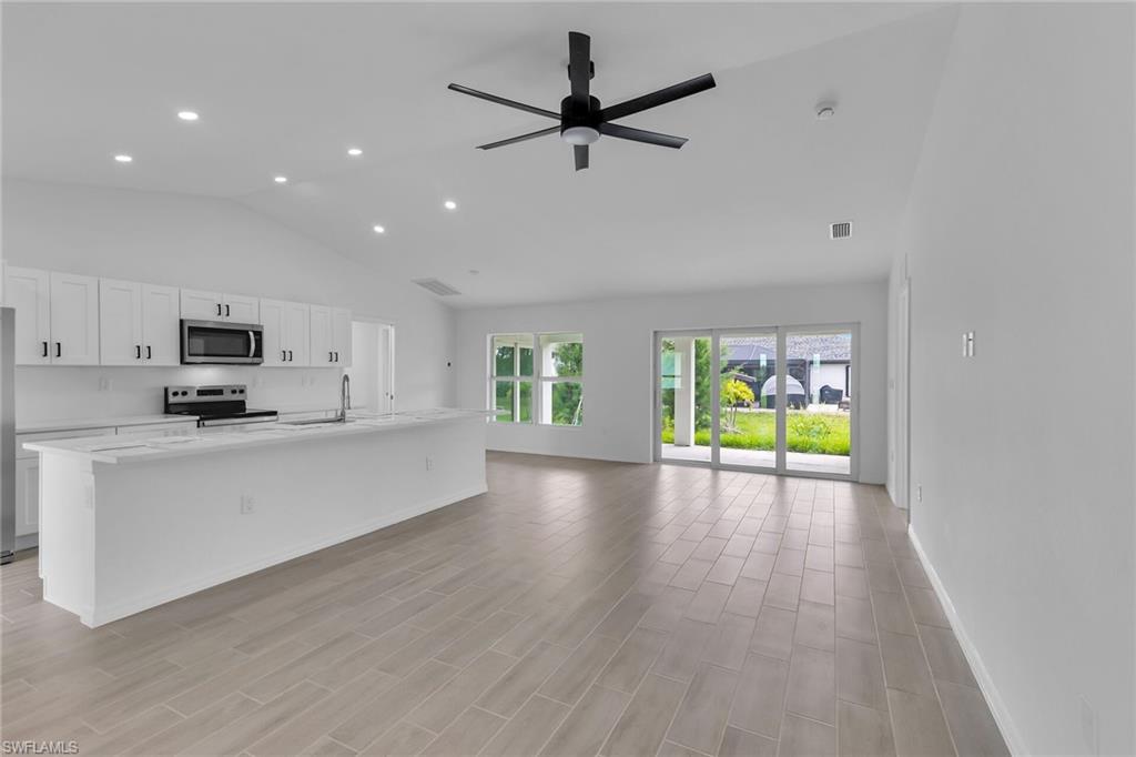 2221 NW 43rd AVE