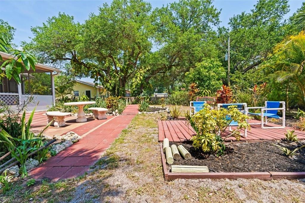 16235 Banyan AVE photo 29