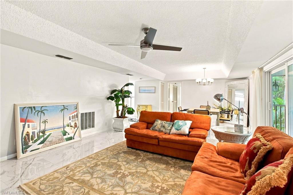 550 Teryl RD 2302 photo 6