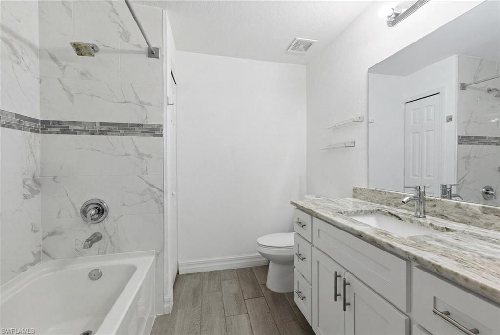 2308/2310 Haviland AVE S photo 22