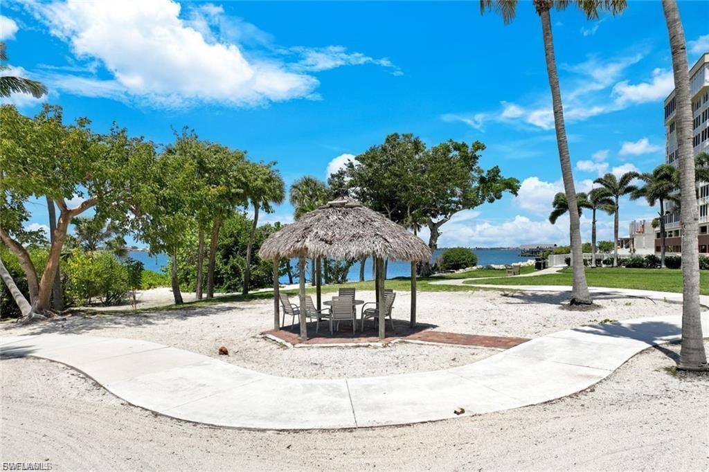 14250 Royal Harbour CT 713 photo 37