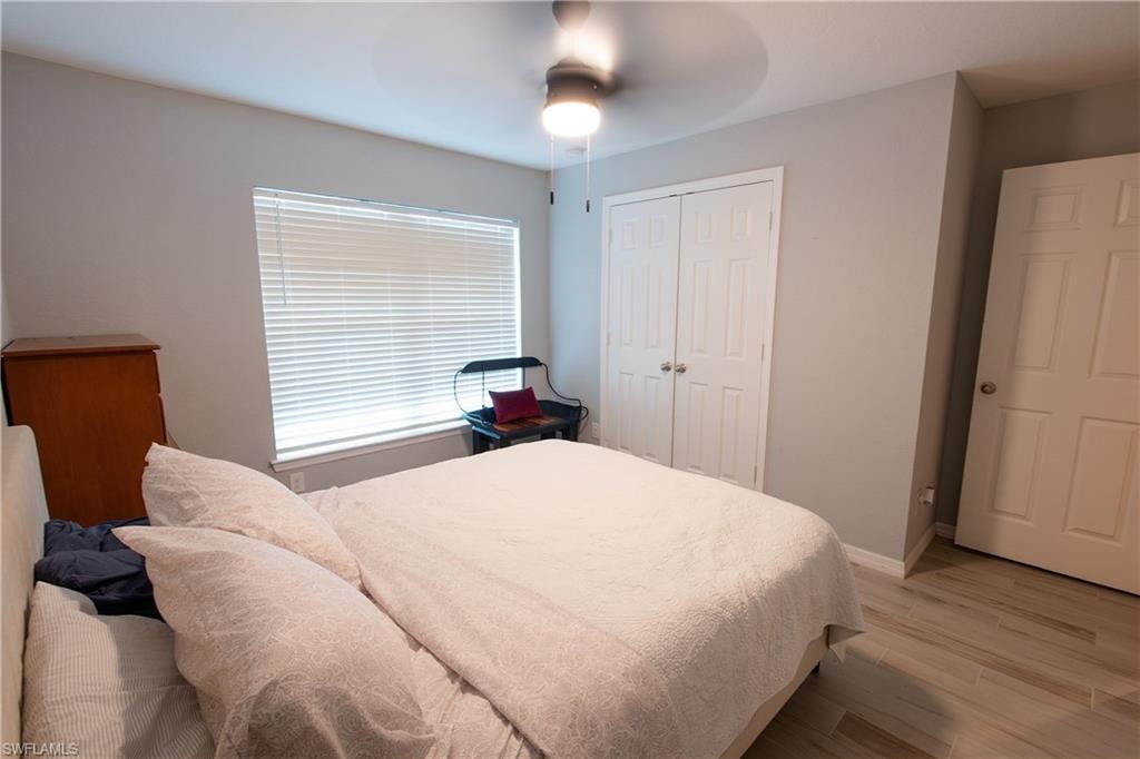 3715 Teakwood ST photo 11