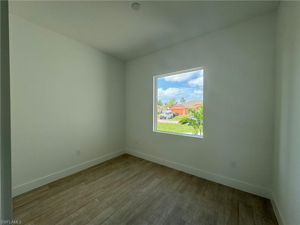 1421 17th AVE photo 7