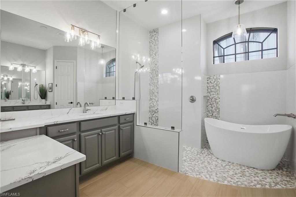 2400 SW 39th TER photo 23