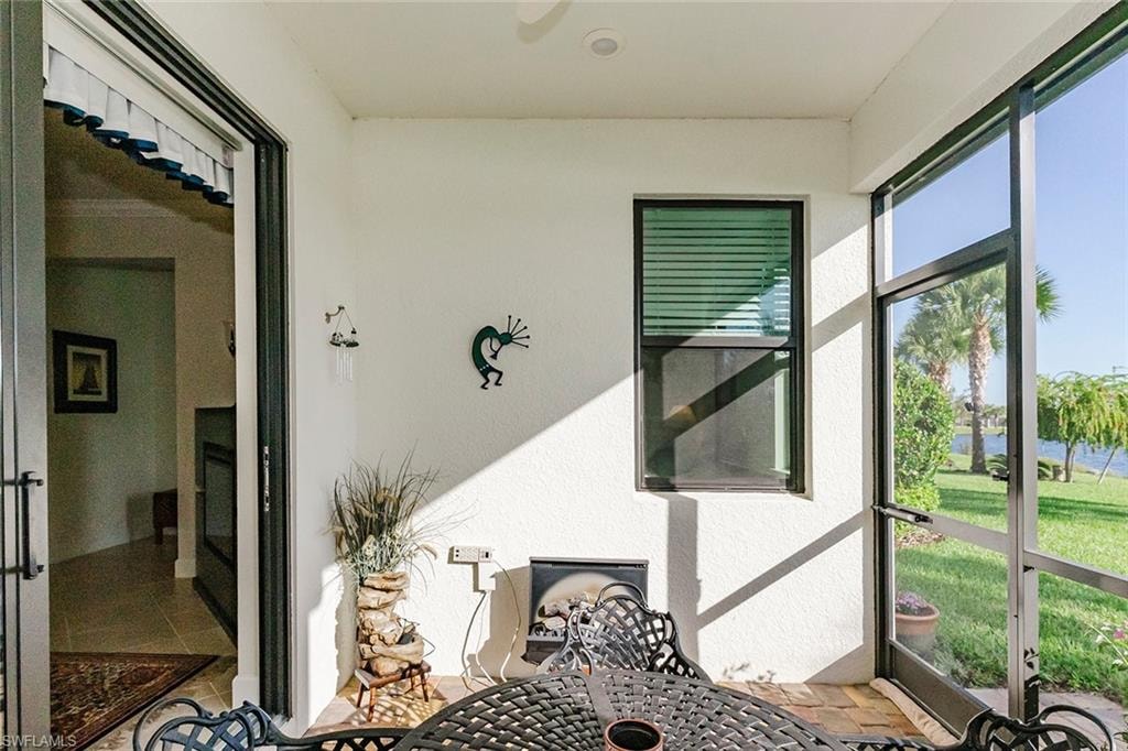 5872 Mayflower WAY photo 11