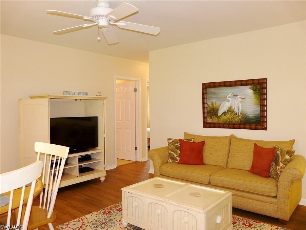167 Collier BLVD L5