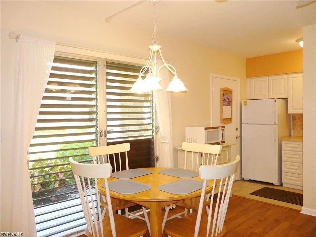 167 Collier BLVD L5