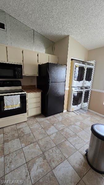 Kitchen / Laundry