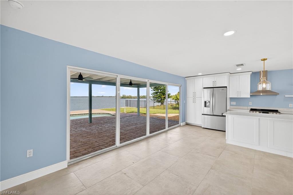 3 Bayview BLVD photo 11