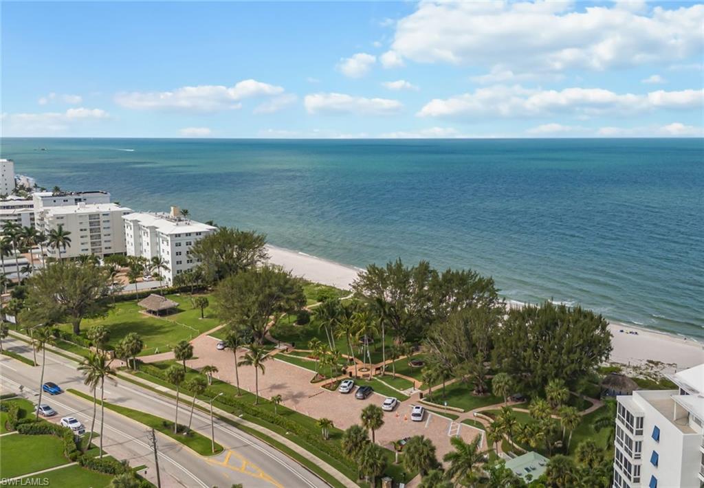 Moorings Beach Par is private for owners, residents and their guests