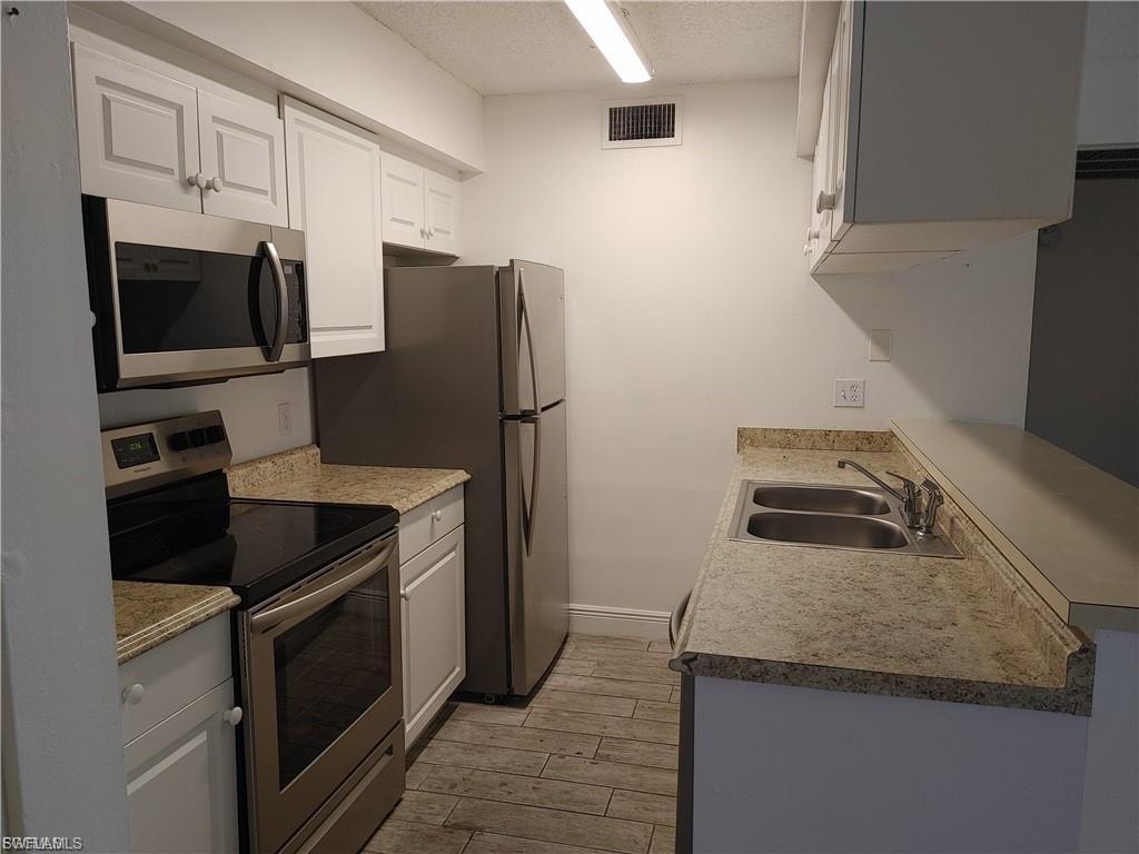 5311 Summerlin RD 1109