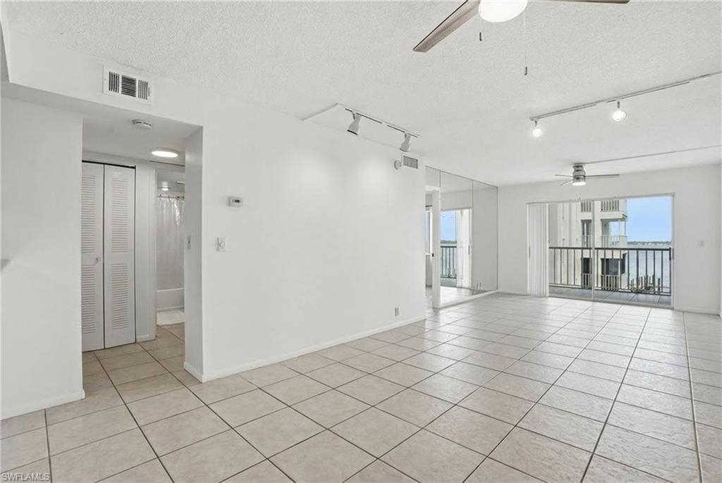 2885 Palm Beach BLVD 301