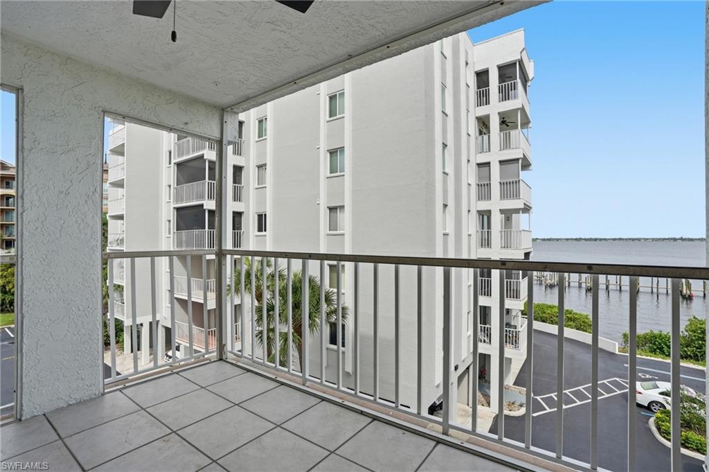 2885 Palm Beach BLVD 301 photo 18