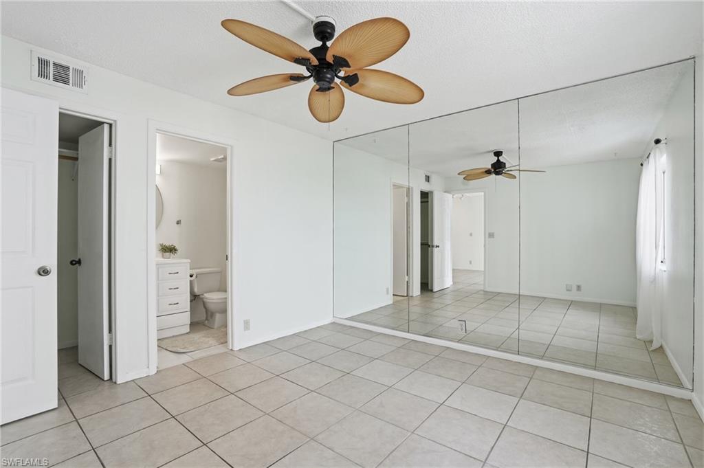 2885 Palm Beach BLVD 301 photo 11