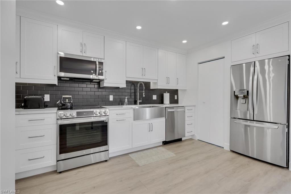 788 Park Shore DR E14