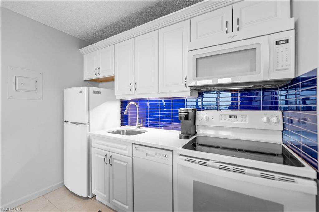 7360 Estero BLVD PH2 photo 6