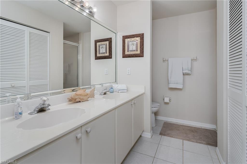 8085 Celeste DR 812 photo 8