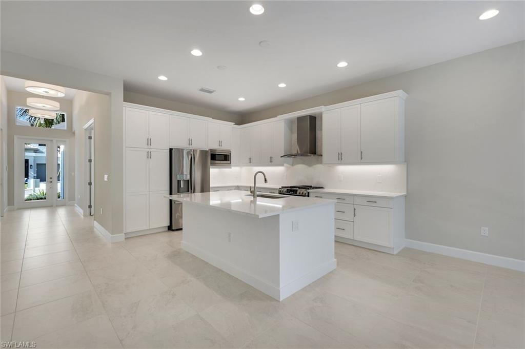 2565 Kingfisher DR photo 8